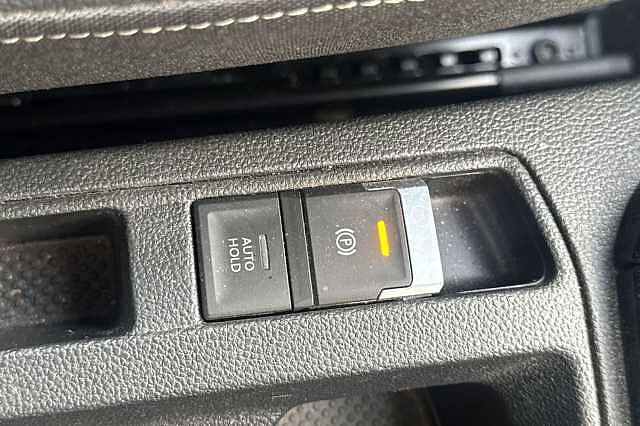 Used Volkswagen T-Roc 2022 for sale - 76040460: Photo 29