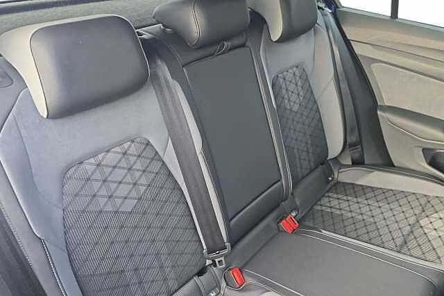 Used Volkswagen Golf 2023 for sale - 77370469: Photo 8