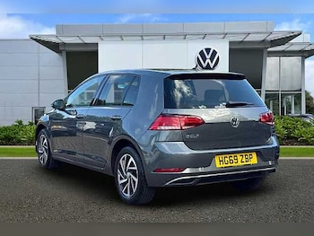 Used Volkswagen Golf 2019 for sale - 75919038: Photo