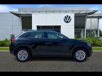 Used Volkswagen T-Roc 2022 for sale - 74986592: Photo