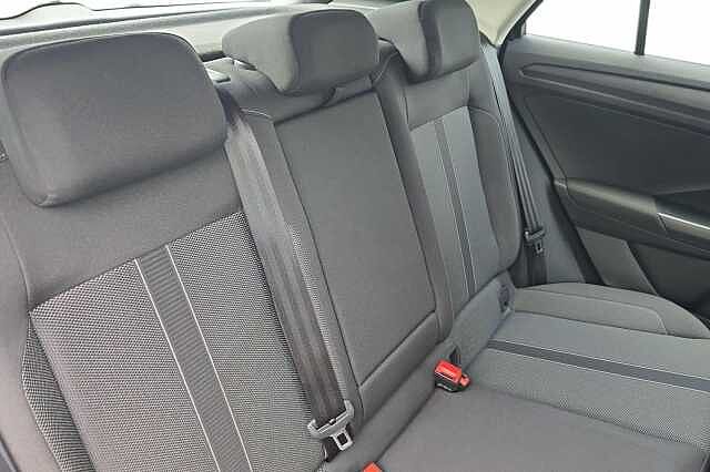 Used Volkswagen T-Roc 2022 for sale - 77423191: Photo 8