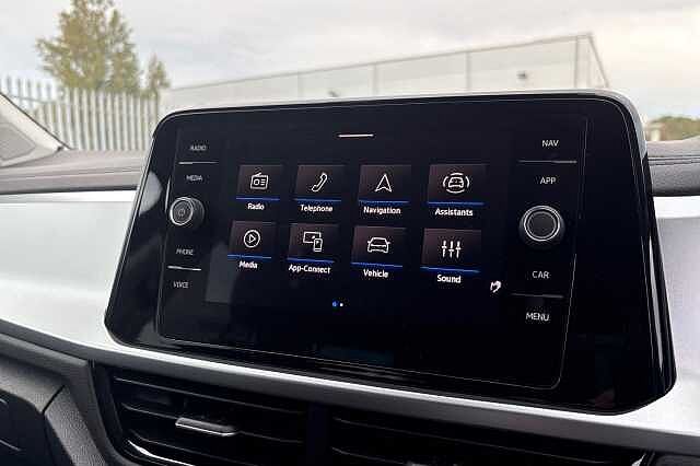 Used Volkswagen T-Roc 2025 for sale - 76520969: Photo 13