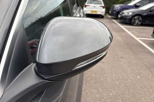 Used Volkswagen T-Roc 2025 for sale - 76520969: Photo 23