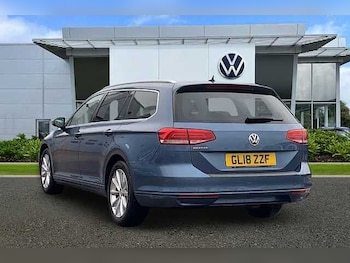 Used Volkswagen Passat 2018 for sale - 77236990: Photo