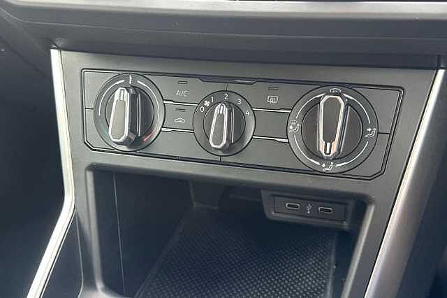 Used Volkswagen Polo 2023 for sale - 76330073: Photo 24