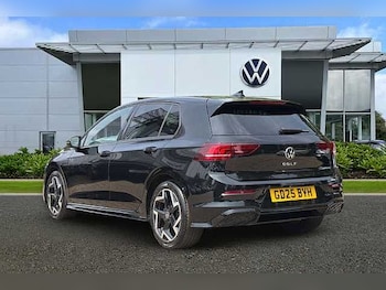 Used Volkswagen Golf 2025 for sale - 79266339: Photo