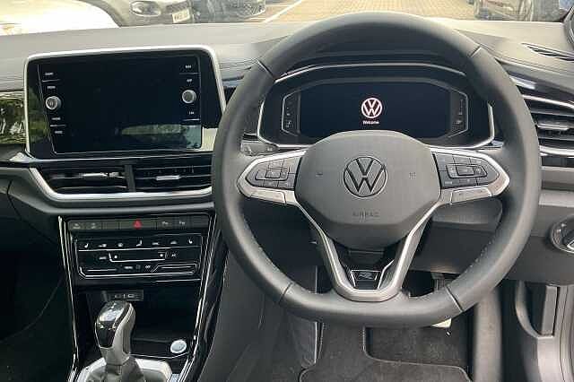 Used Volkswagen T-Roc 2025 for sale - 76536466: Photo 14