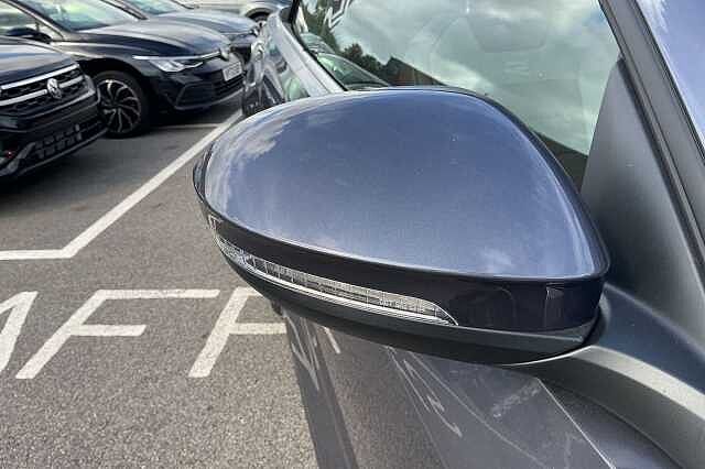 Used Volkswagen T-Roc 2025 for sale - 76536466: Photo 23