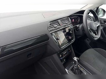 Used Volkswagen Tiguan 2023 for sale - 78427086: Photo