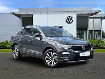 Used Volkswagen T-Roc 2022 for sale - 75385327: Photo