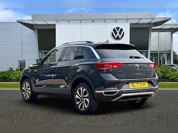 Used Volkswagen T-Roc 2022 for sale - 75385327: Photo