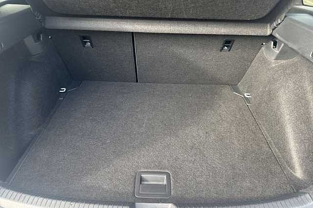 Used Volkswagen Taigo 2022 for sale - 76330070: Photo 11