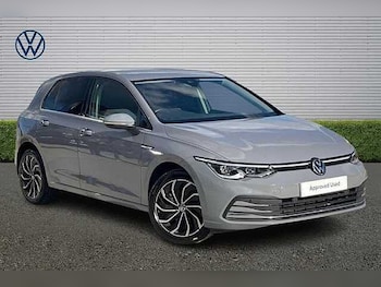 Used Volkswagen Golf 2023 for sale - 78331765: Photo