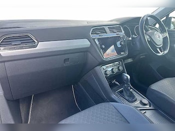 Used Volkswagen Tiguan 2018 for sale - 78031471: Photo