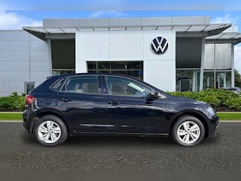 Used Volkswagen Polo 2019 for sale - 77656111: Photo