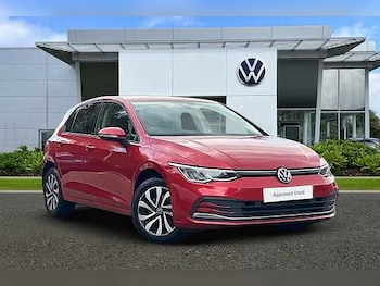 Volkswagen - Golf