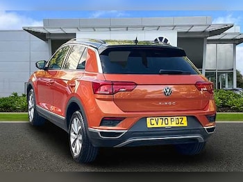 Used Volkswagen T-Roc 2020 for sale - 75919025: Photo