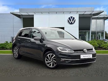 Used Volkswagen Golf 2019 for sale - 76950940: Photo
