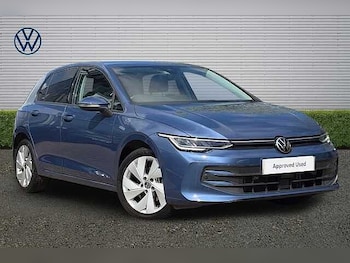 Used Volkswagen Golf 2024 for sale - 78078277: Photo