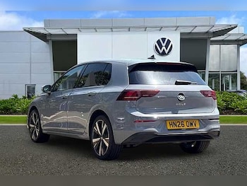 Used Volkswagen Golf 2026 for sale - 79137611: Photo