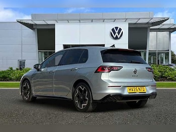 Used Volkswagen Golf 2025 for sale - 75620751: Photo