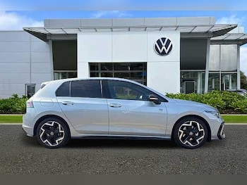 Used Volkswagen Golf 2025 for sale - 75620751: Photo