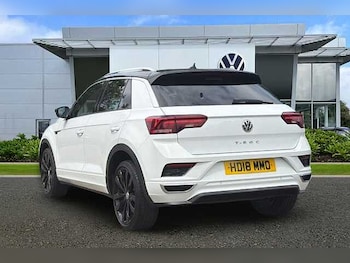 Used Volkswagen T-Roc 2018 for sale - 78909422: Photo