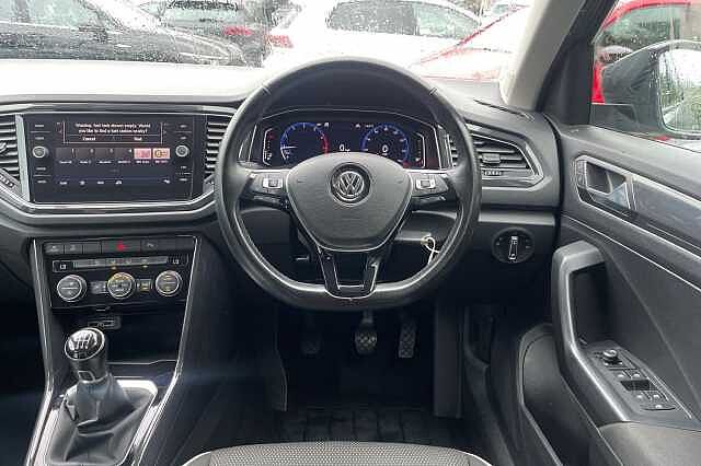 Used Volkswagen T-Roc 2018 for sale - 77236986: Photo 14