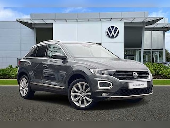Used Volkswagen T-Roc 2018 for sale - 77236986: Photo