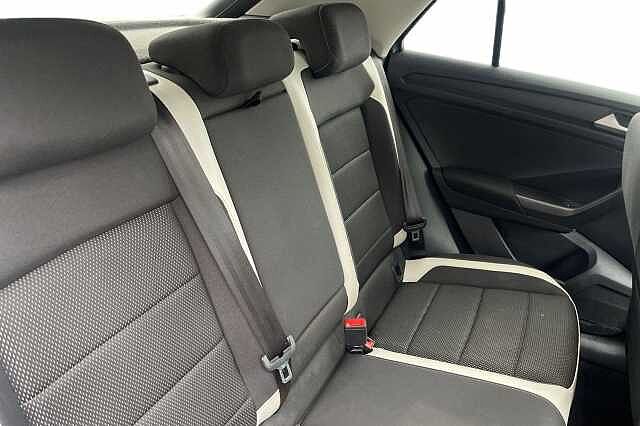 Used Volkswagen T-Roc 2018 for sale - 77236986: Photo 8