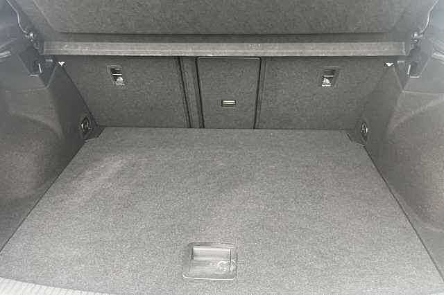 Used Volkswagen T-Roc 2023 for sale - 76449828: Photo 11