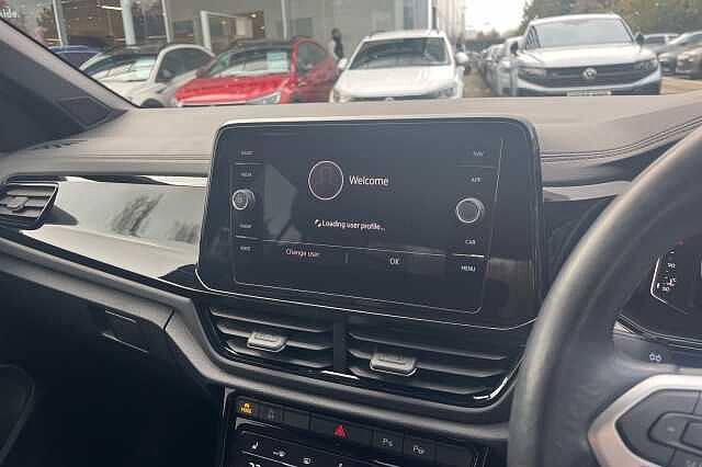 Used Volkswagen T-Roc 2023 for sale - 76449828: Photo 13