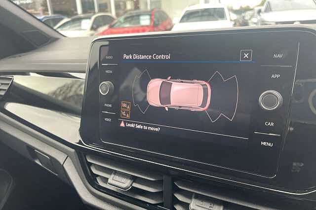 Used Volkswagen T-Roc 2023 for sale - 76449828: Photo 31