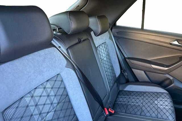 Used Volkswagen T-Roc 2022 for sale - 76490978: Photo 8