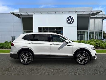 Used Volkswagen Tiguan Allspace 2022 for sale - 78176636: Photo