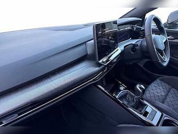 Used Volkswagen Golf 2025 for sale - 76863735: Photo