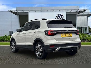 Used Volkswagen T-Cross 2024 for sale - 77201087: Photo
