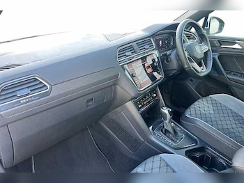 Used Volkswagen Tiguan 2023 for sale - 78739210: Photo