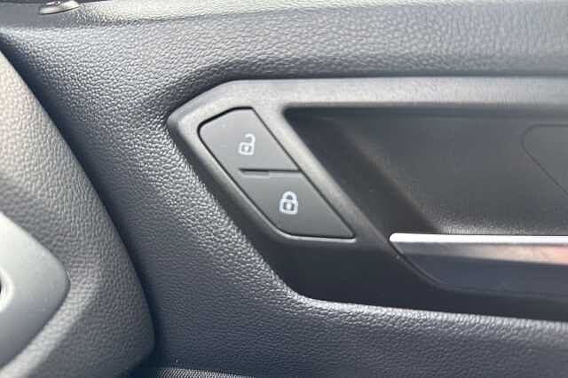 Used Volkswagen T-Roc 2022 for sale - 76319685: Photo 25