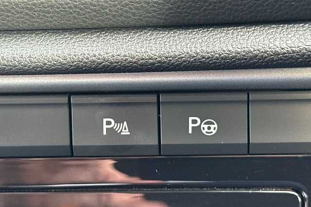 Used Volkswagen T-Roc 2022 for sale - 76319685: Photo 27