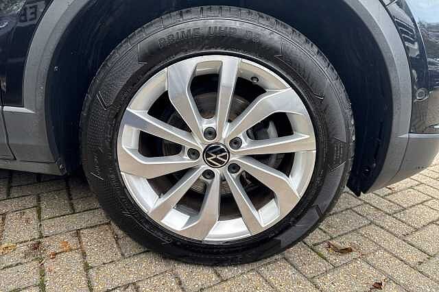 Used Volkswagen T-Roc 2022 for sale - 76319685: Photo 5
