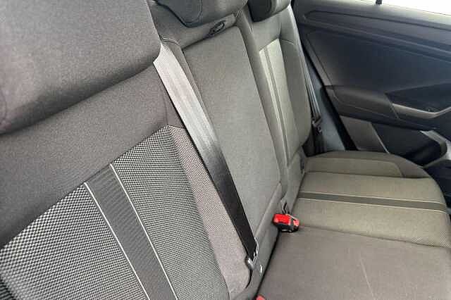 Used Volkswagen T-Roc 2022 for sale - 76319685: Photo 8