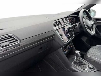 Used Volkswagen Tiguan 2022 for sale - 77207604: Photo