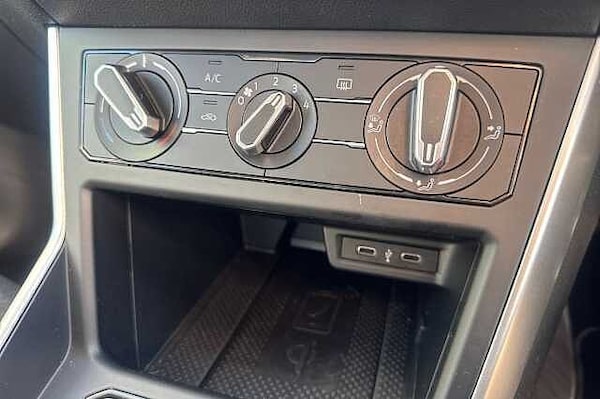 Used Volkswagen Taigo 2022 for sale - 76133800: Photo 24