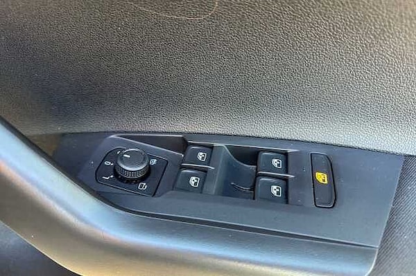 Used Volkswagen Taigo 2022 for sale - 76133800: Photo 26