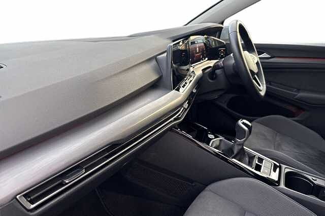 Used Volkswagen Golf 2023 for sale - 76719511: Photo 2