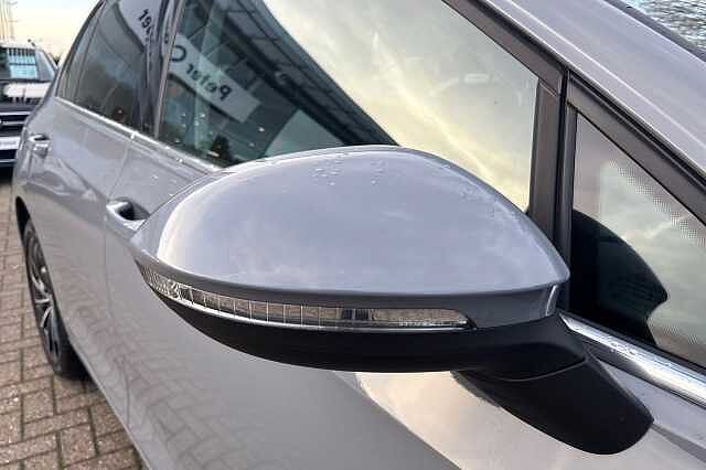 Used Volkswagen Golf 2023 for sale - 76719511: Photo 23