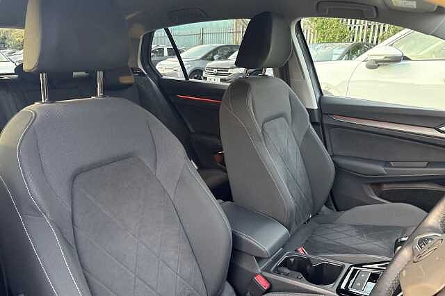 Used Volkswagen Golf 2023 for sale - 76719511: Photo 30