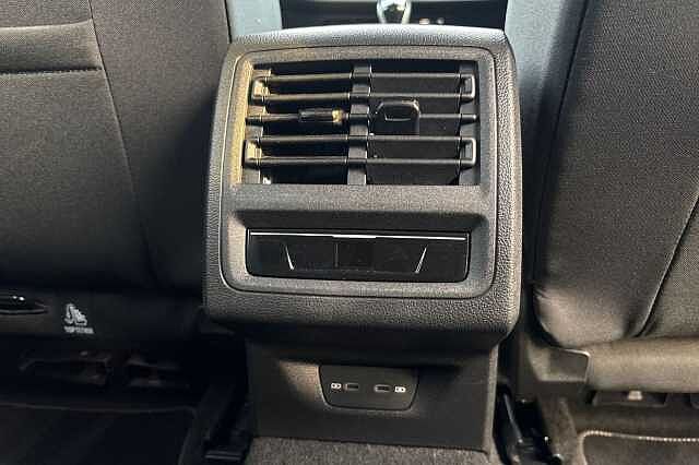 Used Volkswagen Golf 2023 for sale - 76719511: Photo 32