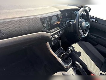Used Volkswagen Polo 2024 for sale - 78646571: Photo